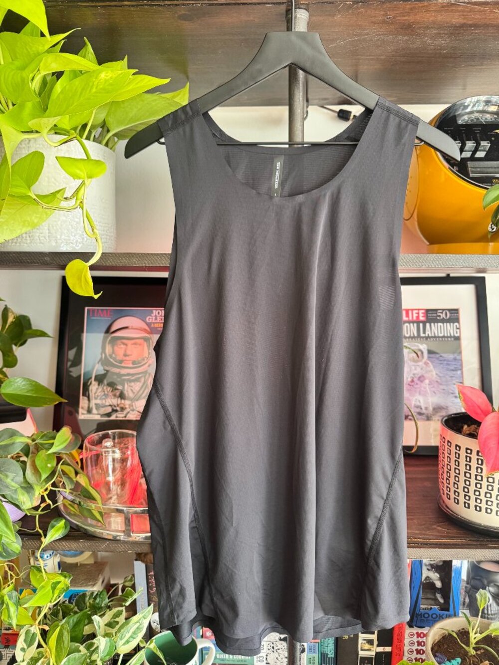 Ten Thousand Distance Tank, Men's Large Black, Running/Long Distance Training